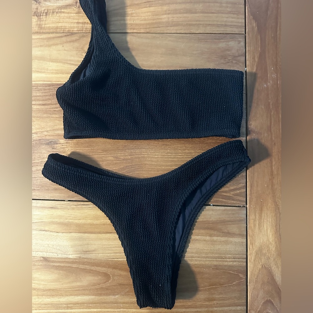 Koana Swim Black Ribbed Bikini